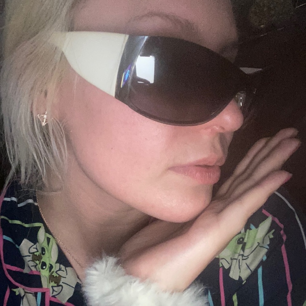 Gorgeous Dolce & Gabbana Sunglasses Authentic